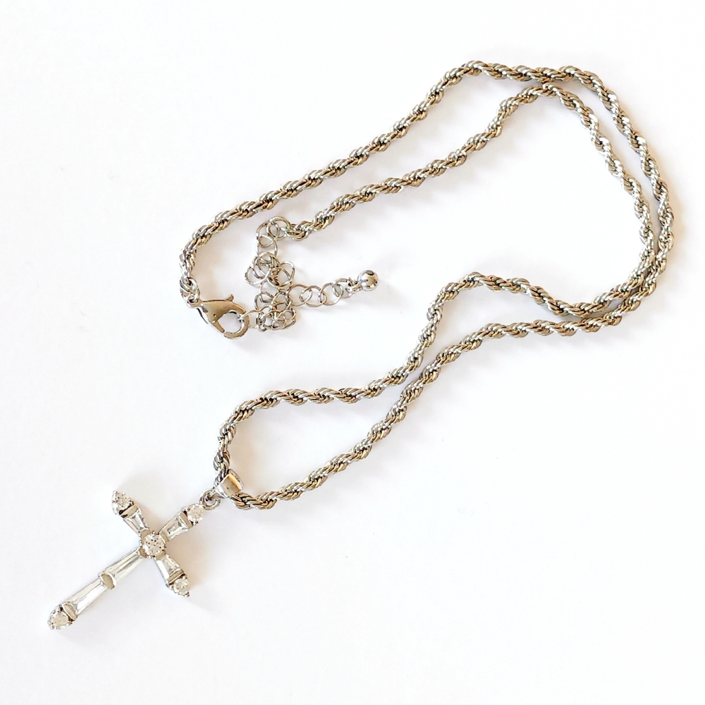 .925 sterling & cubic zirconia cross necklace